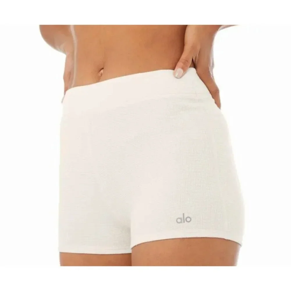 Alo Microwaffle Pleasant Boyshort Ivory Cream Waffle Thermal Mini Stretch Shorts